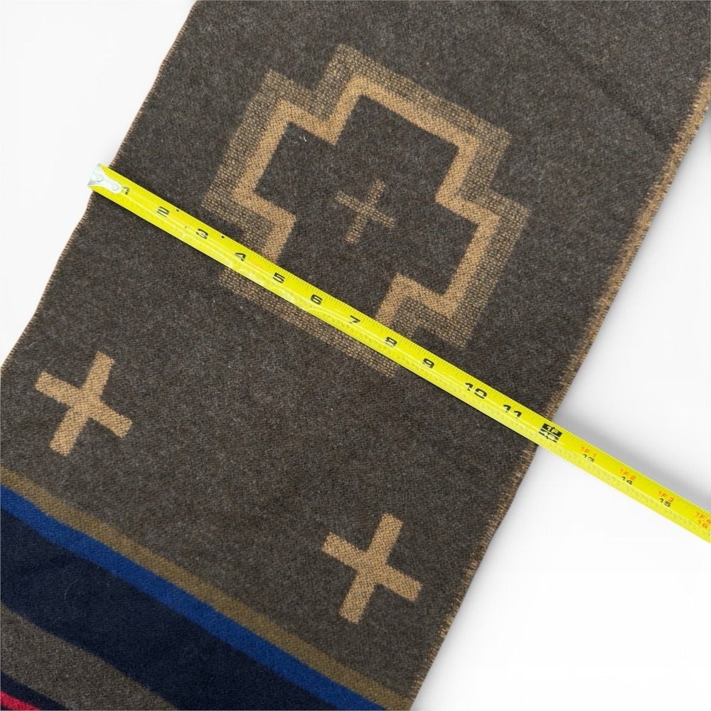Pendleton 100% Virgin Wool Southwest Design Scarf - Picture 6 of 6
